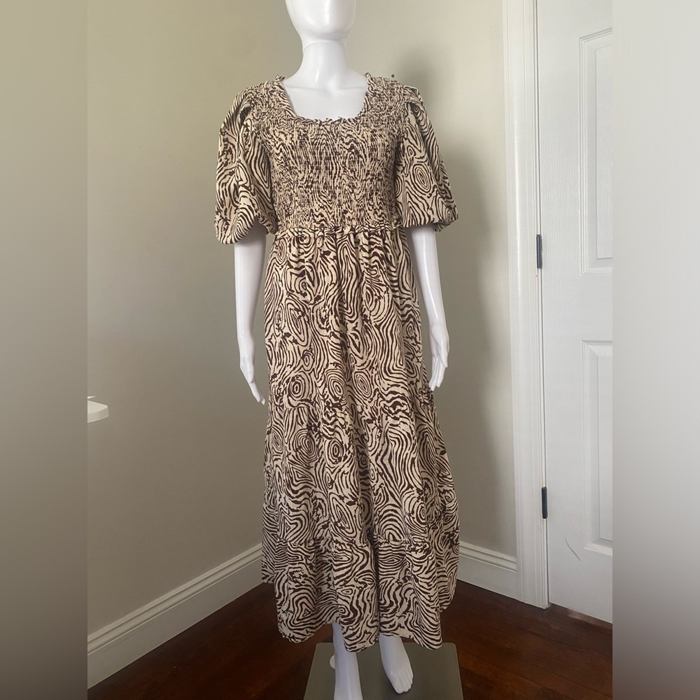 Moon River Puff Sleeve Zebra Print Maxi Dress Size Medium WMNS